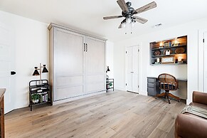 Winding River Panoramic Lookout