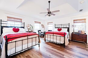 Winding River Panoramic Lookout