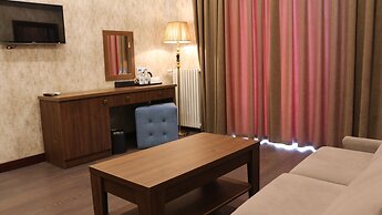 Macara Sheki City Hotel