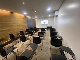 Hotel Black Inn Flamboyant