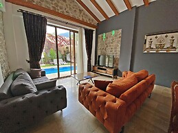 Fethiye Patara 2 Titanic Villa