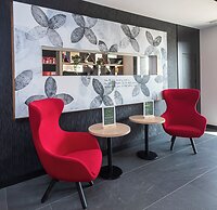 Hotel Sercotel Plana Suites