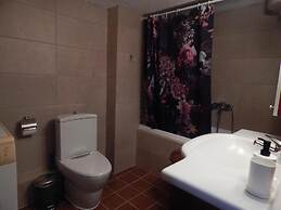 Baroque 10-person Apartment in Makrygialos