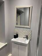 Cosy Apartment Above Village Pub