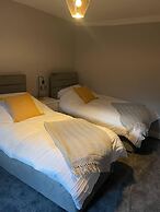 Cosy Apartment Above Village Pub