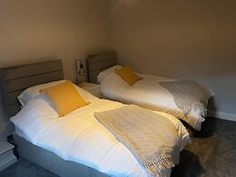 Cosy Apartment Above Village Pub