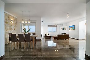 Polemarchi Mystique Villa