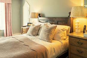 Fritton Lake - The Clubhouse