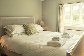 Fritton Lake - The Clubhouse