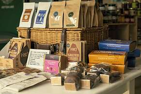 Fritton Lake - The Clubhouse