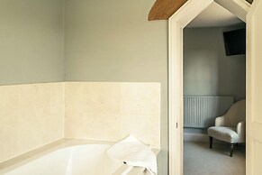 Fritton Lake - The Clubhouse