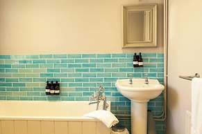 Fritton Lake - The Clubhouse