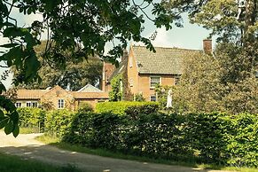 Fritton Lake - The Clubhouse