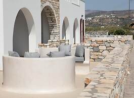 Rocks Naxian Villa With Private Pool