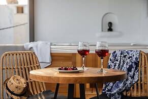 K Suites Naxos Deluxe Apartment