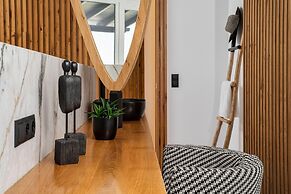 K Suites Naxos Deluxe Apartment