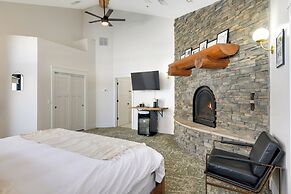 Balsam Lake Lodge