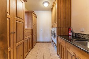 140 Goldenrod Circle by Summit County Mountain Retreats