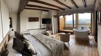 Hotel Santa Llucia Rupit
