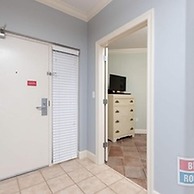 Phoenix on the Bay by Brett Robinson Vacations