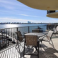 Phoenix on the Bay by Brett Robinson Vacations