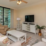 Phoenix on the Bay by Brett Robinson Vacations