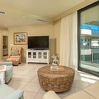 Phoenix on the Bay by Brett Robinson Vacations