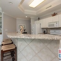 Phoenix on the Bay by Brett Robinson Vacations