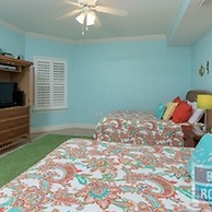 Phoenix on the Bay by Brett Robinson Vacations