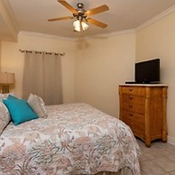 Phoenix on the Bay by Brett Robinson Vacations