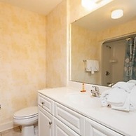 Phoenix on the Bay by Brett Robinson Vacations