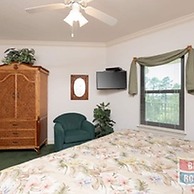 Phoenix on the Bay by Brett Robinson Vacations