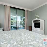 Phoenix on the Bay by Brett Robinson Vacations