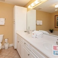 Phoenix on the Bay by Brett Robinson Vacations