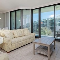 Phoenix on the Bay by Brett Robinson Vacations