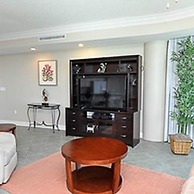 Phoenix on the Bay by Brett Robinson Vacations