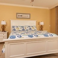 Phoenix on the Bay by Brett Robinson Vacations