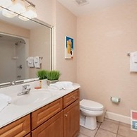 Phoenix on the Bay by Brett Robinson Vacations