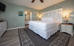 Phoenix East by Brett Robinson Vacations