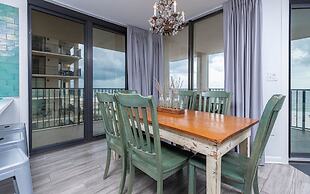 Phoenix East by Brett Robinson Vacations