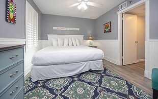 Phoenix East by Brett Robinson Vacations