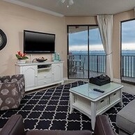 Phoenix East by Brett Robinson Vacations