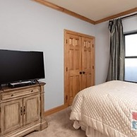 Phoenix East by Brett Robinson Vacations