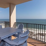 Phoenix East by Brett Robinson Vacations