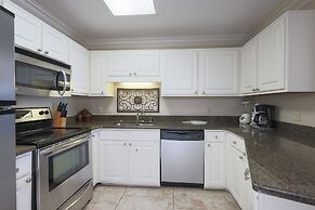 Phoenix East by Brett Robinson Vacations