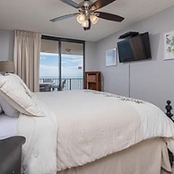 Phoenix East by Brett Robinson Vacations