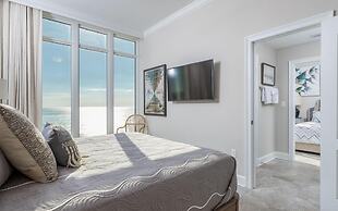 Phoenix Orange Beach by Brett/Robinson Vacations