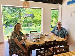 Shanthi Boutique Villa