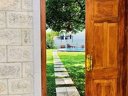 Shanthi Boutique Villa