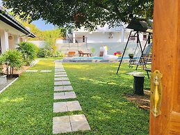 Shanthi Boutique Villa